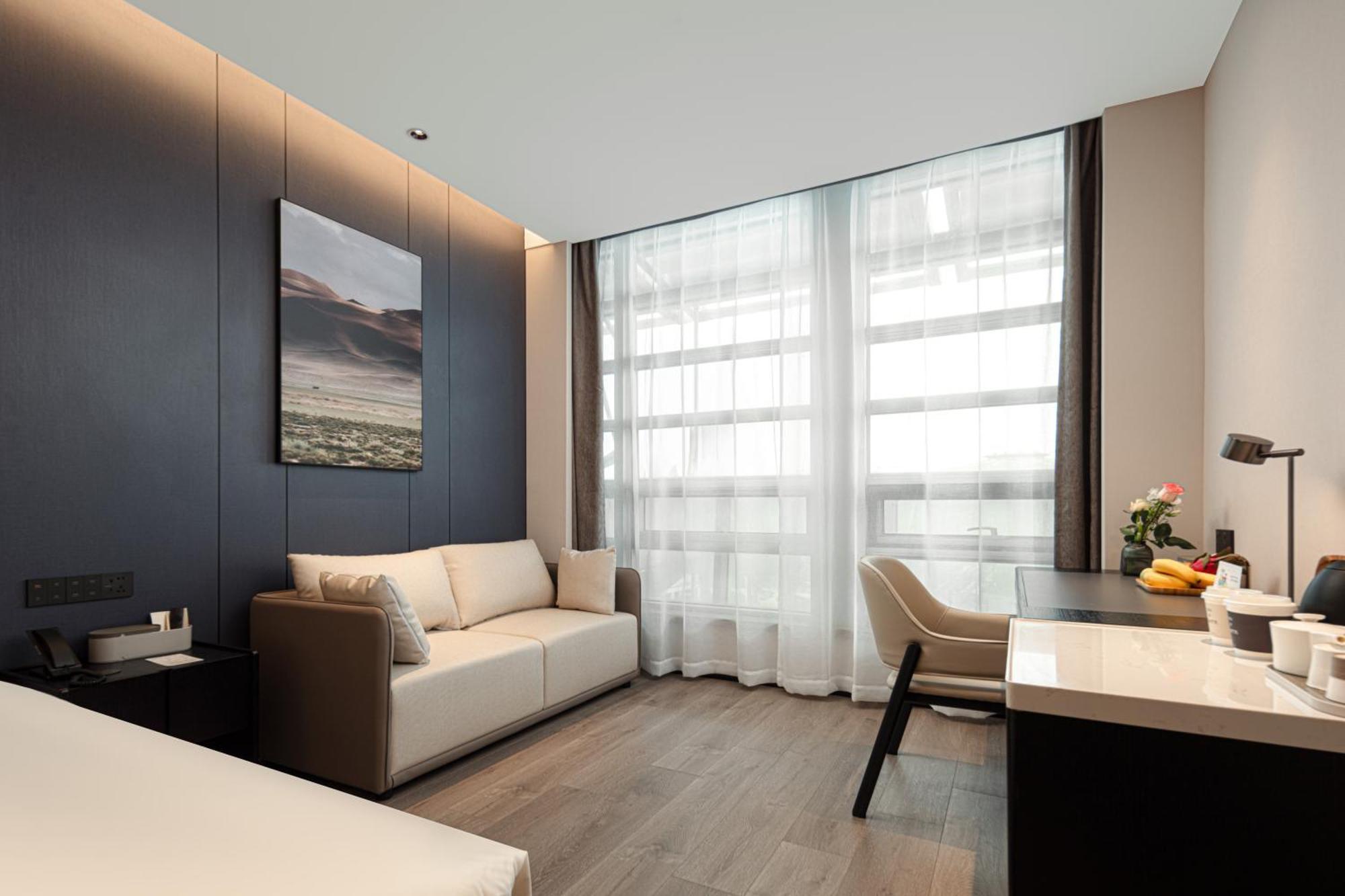 Atour South Station Shilong Road Hotel Shanghai
